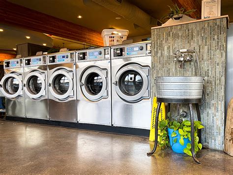 a laundromat near me